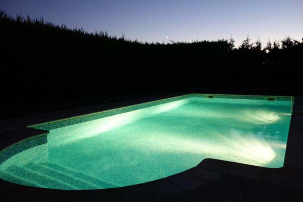 De Charme, 8 Pers, Climatisée, Piscine Chauffée, Calme Garanti Villa